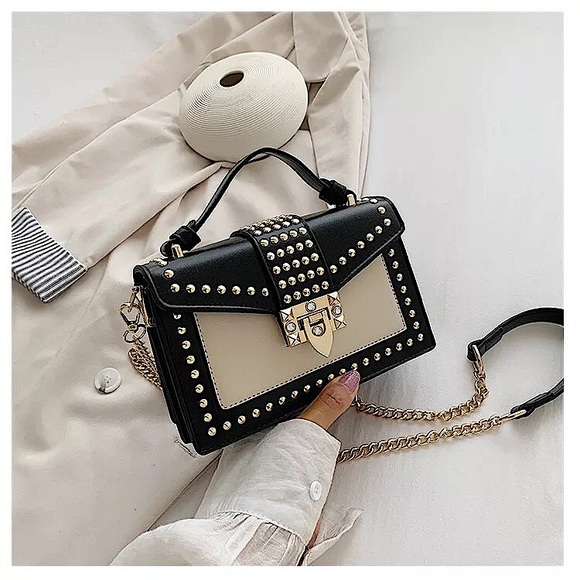 Ladies Handbag - Picture 3 of 5